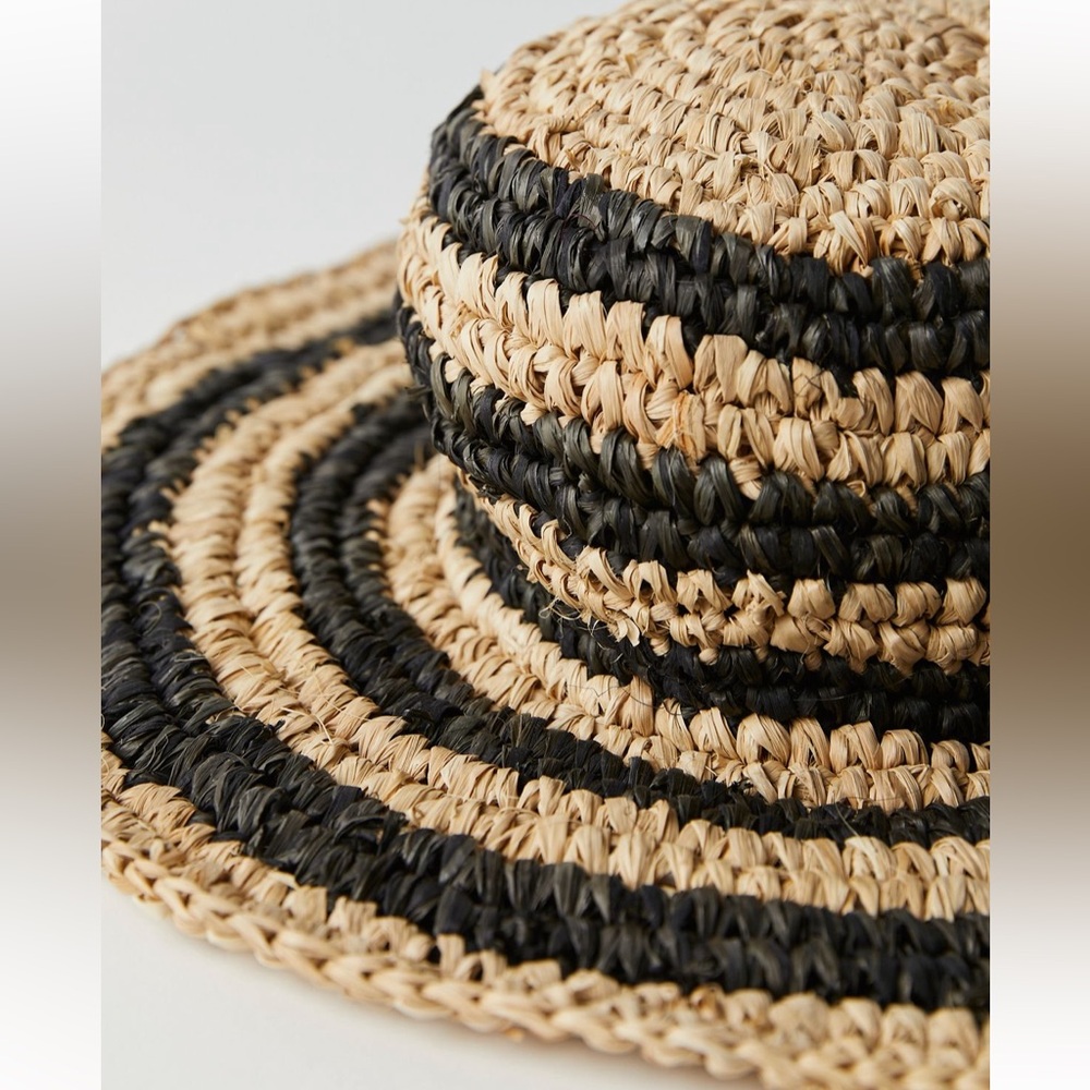 Free People x En El Mar Bingin Bucket Hat | Stripe | NWOT - Picture 3 of 6